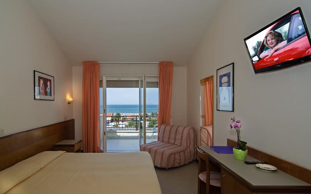 Hotel Montecarlo Lido di Camaiore Exteriér fotografie