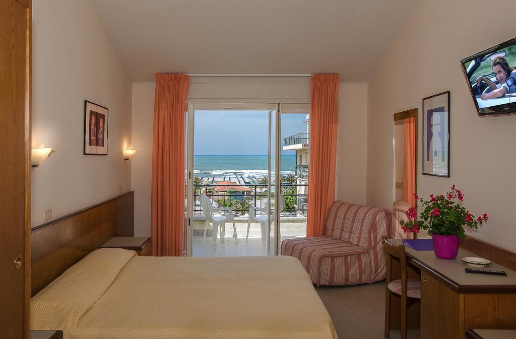 Hotel Montecarlo Lido di Camaiore Exteriér fotografie